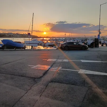 Orhideya Σάνι Μπιτς